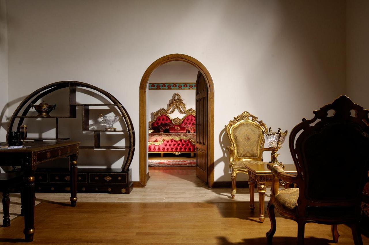 Cesme Kanuni Kervansaray Historical Hotel מראה חיצוני תמונה