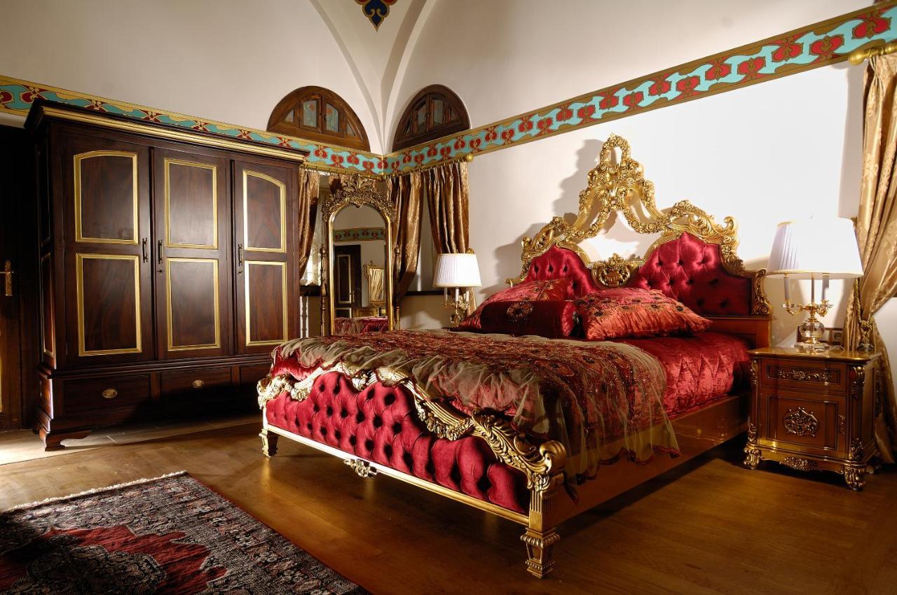 Cesme Kanuni Kervansaray Historical Hotel מראה חיצוני תמונה