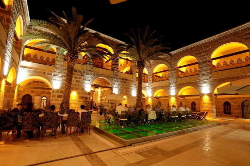 Cesme Kanuni Kervansaray Historical Hotel מראה פנימי תמונה